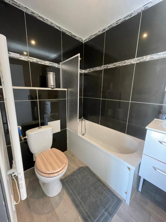 Superbe Appartement Sur Coudekerque-Branche ภายนอก รูปภาพ